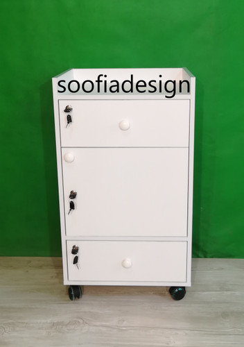 ترولی درب دار